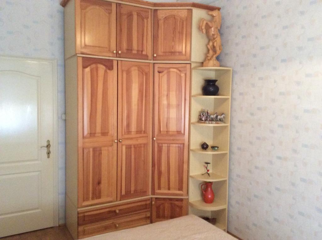 Szundi Szobak Печ Екстериор снимка
